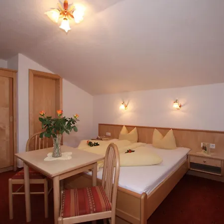 Lechlihof Guest house